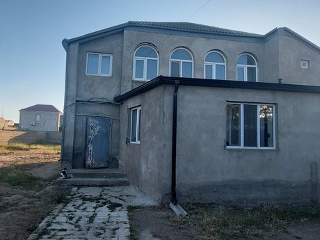 5 otaqlı həyət evi/bağ evi - Şağan q. - 160 m²