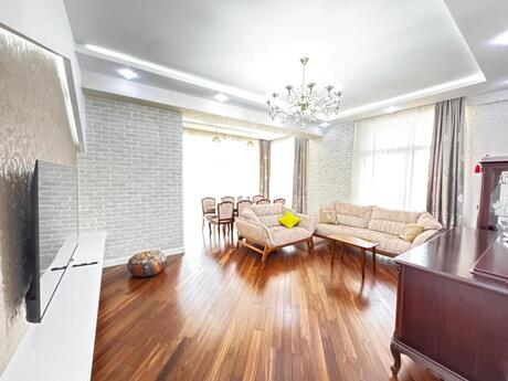 3 otaqlı yeni tikili - 28 May m. - 150 m²