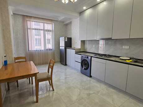 3-комн. новостройка - м. Нариман Нариманов - 124 м²