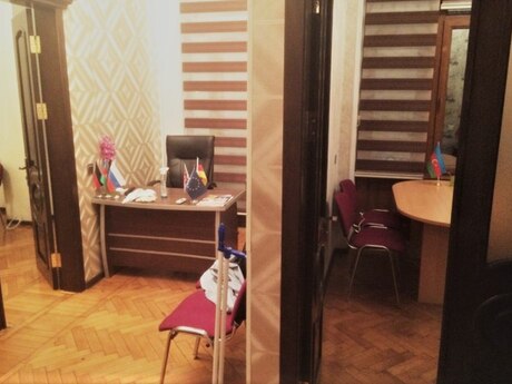 5 otaqlı ofis - Nizami m. - 150 m²