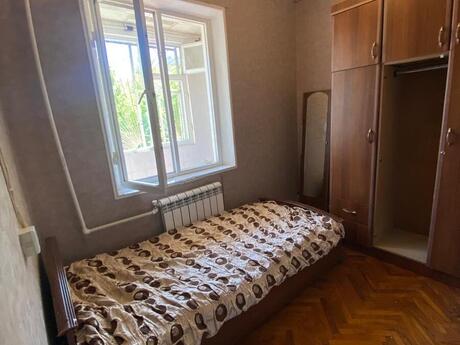 2 otaqlı köhnə tikili - Azadlıq Prospekti m. - 50 m²