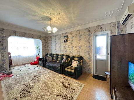 2 otaqlı köhnə tikili - Xətai r. - 65 m²