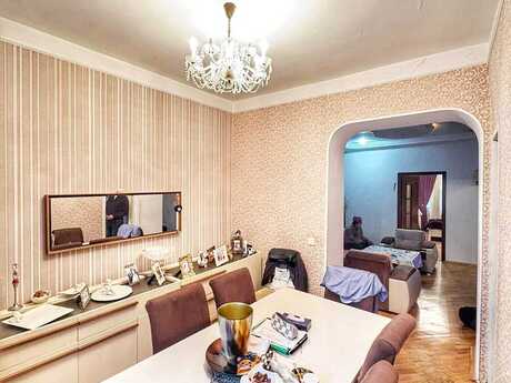 3 otaqlı köhnə tikili - Nəsimi r. - 80 m²