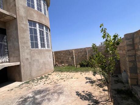 6 otaqlı həyət evi/bağ evi - Kürdəxanı q. - 170 m²