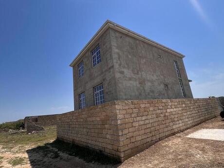 6 otaqlı həyət evi/bağ evi - Kürdəxanı q. - 170 m²