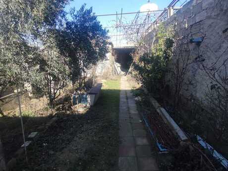 4 otaqlı həyət evi/bağ evi - Yeni Günəşli q. - 240 m²