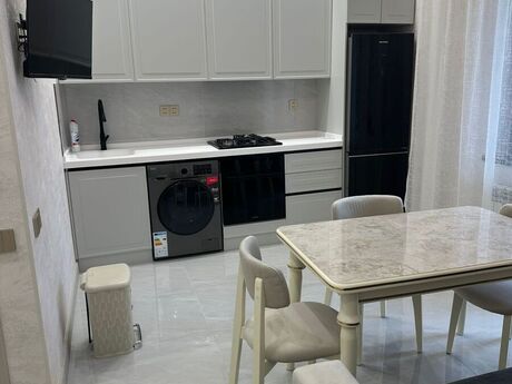 2 otaqlı yeni tikili - 28 May m. - 65 m²