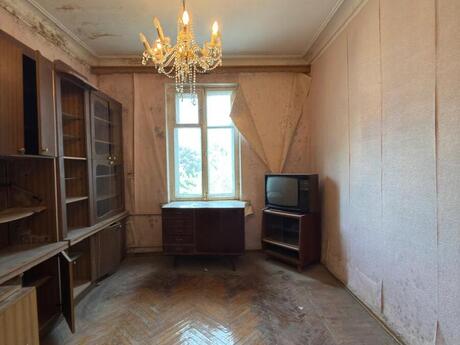 3 otaqlı köhnə tikili - Xətai r. - 85 m²