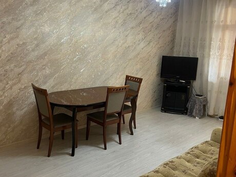 2 otaqlı köhnə tikili - Memar Əcəmi m. - 55 m²