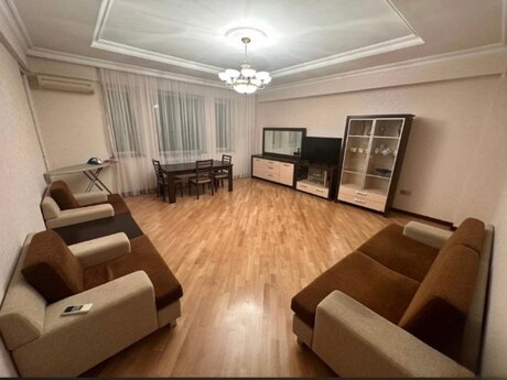 3 otaqlı yeni tikili - Şah İsmayıl Xətai m. - 120 m²