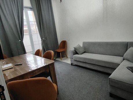 3 otaqlı həyət evi/bağ evi - Novxanı q. - 62 m²