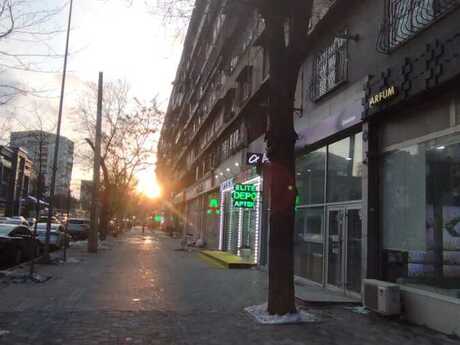 5 otaqlı köhnə tikili - Azadlıq Prospekti m. - 116 m²