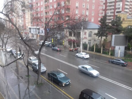 5 otaqlı köhnə tikili - Azadlıq Prospekti m. - 116 m²