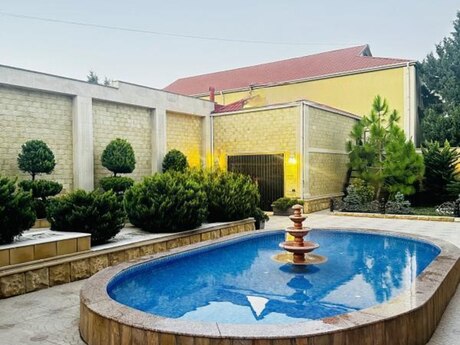 6 otaqlı həyət evi/bağ evi - Yeni Günəşli q. - 300 m²