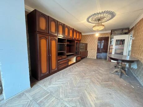 Elan №6125819 - Bakı, Gənclik m., 3 otaqlı, 70 m², 2/5 mərtəbə