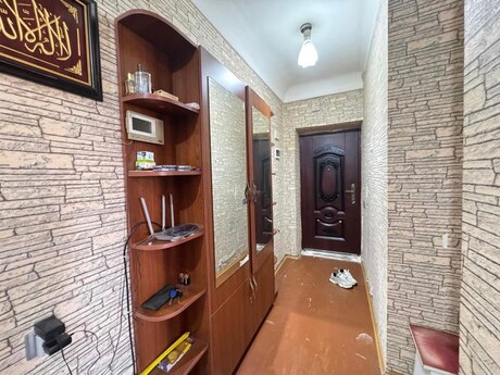 2 otaqlı köhnə tikili - Neftçilər m. - 50 m²
