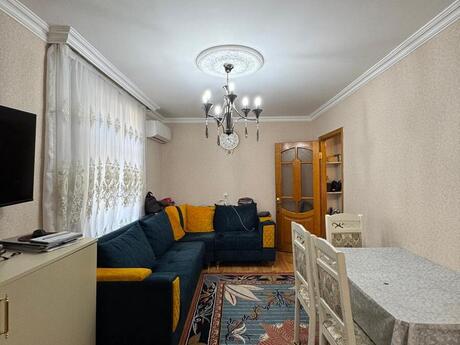 2 otaqlı köhnə tikili - Neftçilər m. - 40 m²