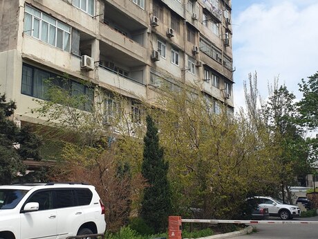 4-комн. вторичка - м. Нариман Нариманов - 99 м²