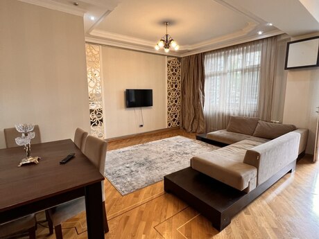 2 otaqlı yeni tikili - Azadlıq Prospekti m. - 90 m²