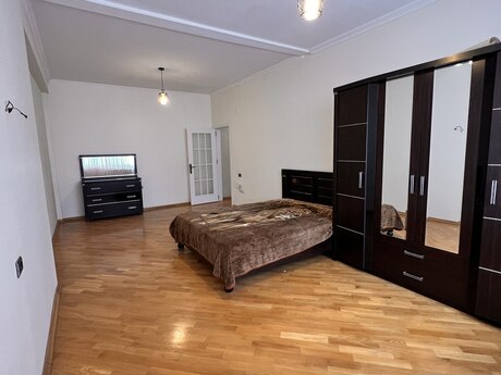 2 otaqlı yeni tikili - Azadlıq Prospekti m. - 90 m²