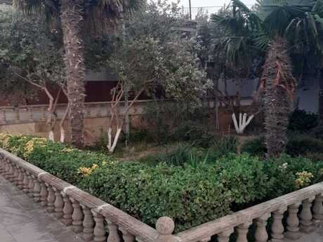 4 otaqlı həyət evi/bağ evi - Novxanı q. - 200 m²