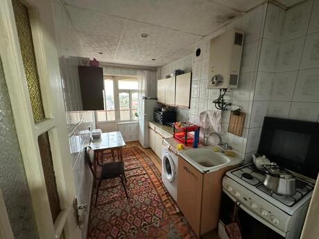3 otaqlı köhnə tikili - Sumqayıt - 79 m²