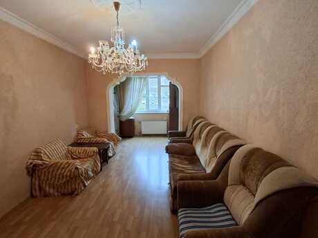 3 otaqlı köhnə tikili - İnşaatçılar m. - 100 m²