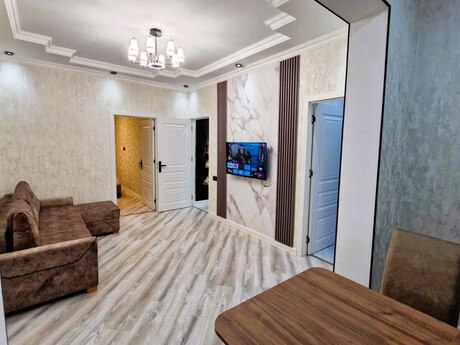 2 otaqlı köhnə tikili - 20 Yanvar m. - 40 m²