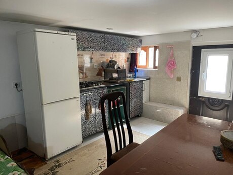 1 otaqlı köhnə tikili - Bakıxanov q. - 20 m²