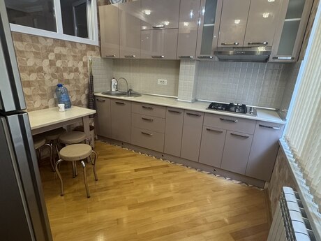 3 otaqlı yeni tikili - Nəsimi r. - 109 m²