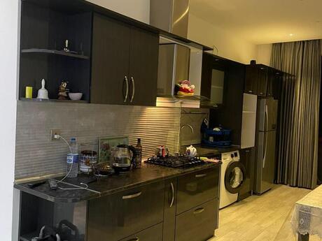 2 otaqlı yeni tikili - 28 May m. - 70 m²
