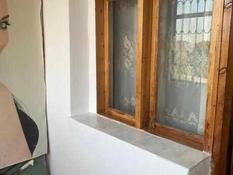 3 otaqlı köhnə tikili - Neftçilər m. - 57 m²
