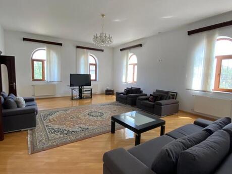 7 otaqlı həyət evi/bağ evi - Badamdar q. - 650 m²