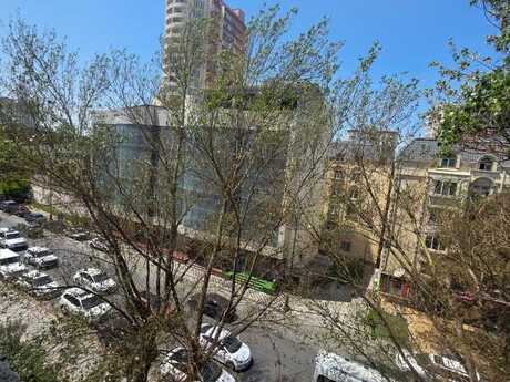 3 otaqlı köhnə tikili - Xırdalan - 110 m²