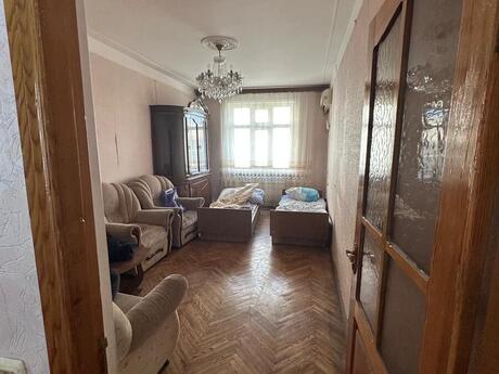 2 otaqlı köhnə tikili - Həzi Aslanov m. - 65 m²