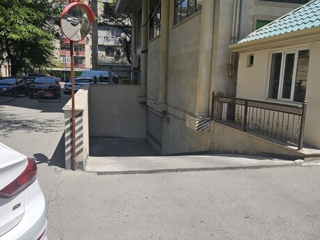 Qaraj - Nəriman Nərimanov m. - 20 m²