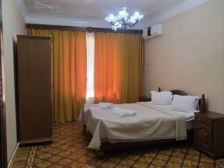 3 otaqlı köhnə tikili - 28 May m. - 78 m²