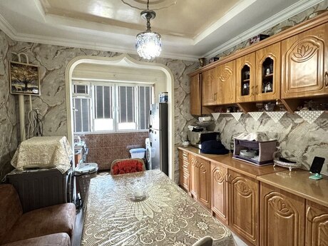 3 otaqlı köhnə tikili - Əhmədli m. - 80 m²