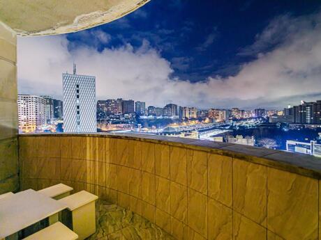 4 otaqlı yeni tikili - 28 May m. - 140 m²
