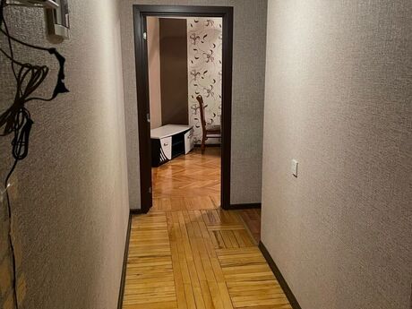 2 otaqlı köhnə tikili - Elmlər Akademiyası m. - 45 m²
