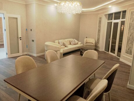 3 otaqlı yeni tikili - Xətai r. - 120 m²