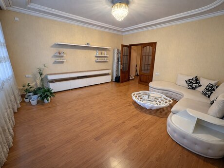 Объявление №6126021 - Баку, м. Гянджлик, 3-комн., 115 м², 4/15 этаж