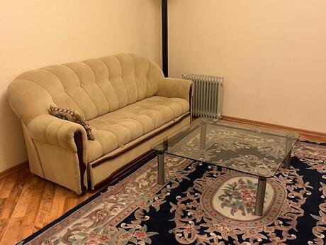2 otaqlı köhnə tikili - Sahil m. - 80 m²