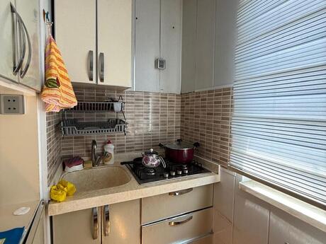 2 otaqlı köhnə tikili - Nəsimi m. - 45 m²