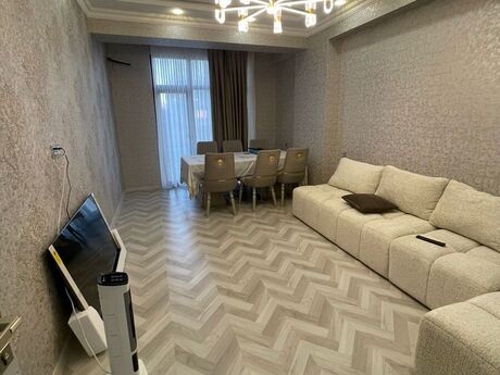 3 otaqlı yeni tikili - 28 May m. - 100 m²