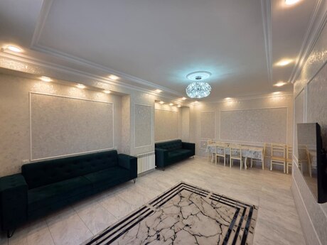 3 otaqlı yeni tikili - 8 Noyabr m. - 148 m²