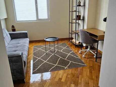 3 otaqlı köhnə tikili - 28 May m. - 100 m²