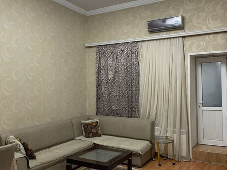 2 otaqlı köhnə tikili - Bayıl q. - 61 m²
