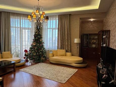 7 otaqlı yeni tikili - Nizami m. - 370 m²