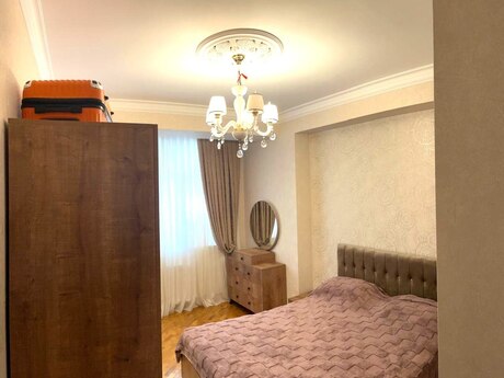 3-комн. новостройка - м. Мемар Аджеми - 93 м²